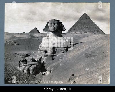 Ägypten und die Sphinx mit Pyramiden im Hintergrund Stockfoto