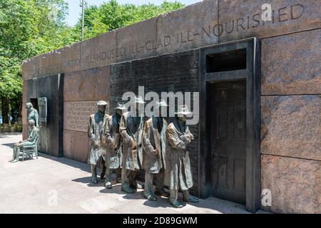 Die Breadline, George Segals Bronzeskulptur der Großen Depression am Franklin Delano Roosevelt Memorial. Stockfoto