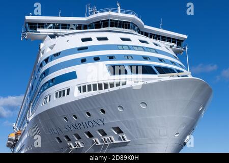 Das Silja Symphony Kreuzfahrtschiff dockte im Hafen an Stockfoto