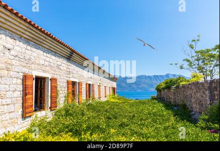 Der Hafen von Budva, Blick von der Festung Zitadelle, Montenegro Stockfoto