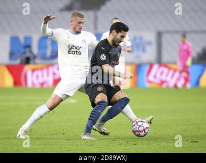 Ilkay Gundogan von Manchester City, Michael Cuisance von Marseille (links) während der UEFA Champions League, Gruppenphase, Gruppe C Fußballspiel zwischen C Stockfoto