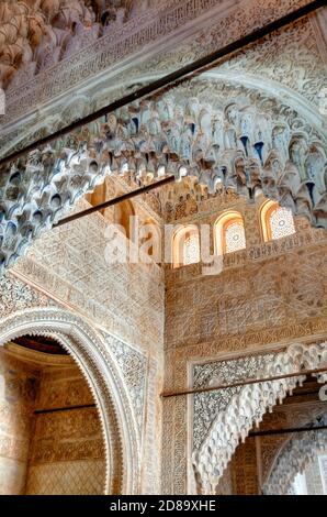 Innenansicht des Alhambra Palastes, HDR Bild Stockfoto