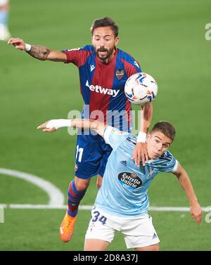 Jose Luis Morales von Levante UD und Sergio Carreira von RC Celta während der spanischen Meisterschaft La Liga Fußball mach Zwischen Levante und Celta Vigo C Stockfoto