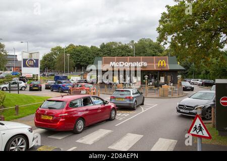 Schlange bei McDonalds, Bury, Lancashire Stockfoto