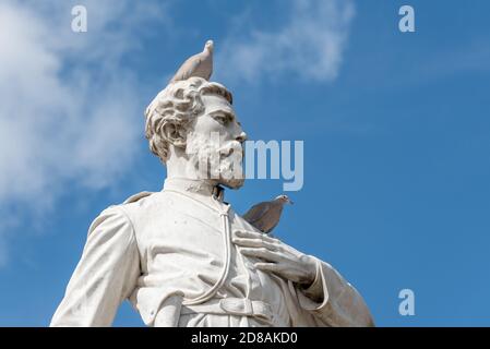 Julio Grave de Peralta, Marmorskulptur Statue, Holguin, Kuba Stockfoto