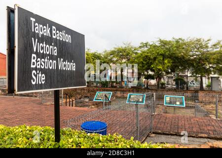 Die historischen ruinen der Victoria Bastion sind die Überreste einer einst portugiesischen Festung in Malacca. Beliebtes Touristenziel. Keine Personen. Stockfoto