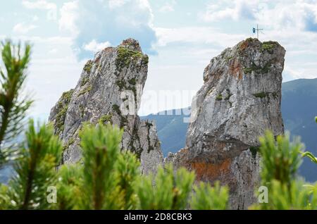 Blick auf das Naturschutzgebiet Pietrele Doamnei-Rarău . Stockfoto