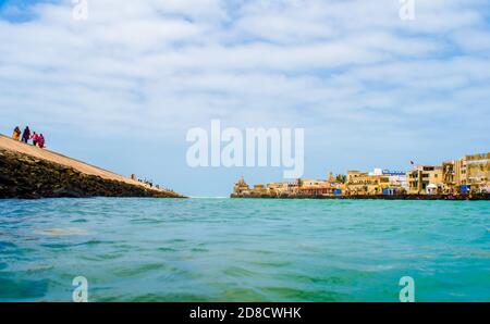 Dwarkadhish Tempel von gujarat wird auf den Ufern von gelegen Gomti Fluss Stockfoto