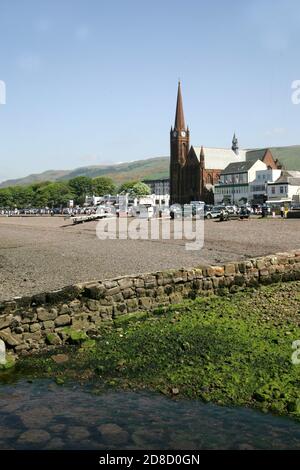 Largs Seafront von der Cal Mac Fähre Stockfoto