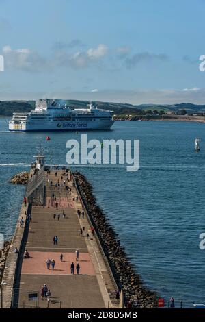 Blick auf Plymouth vom Mount Batten Tower in Devon in England in Europa Stockfoto