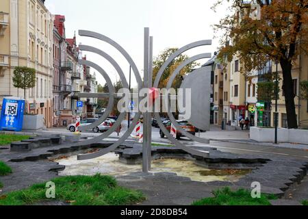 Die neue Jakob-Böhme-Skulptur im Zentrum von Zgorzelec Stockfoto