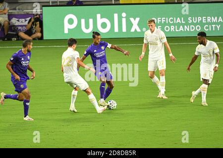 Orlando, Florida, USA. Oktober 2020. Orlando Citys Nani kämpfen am Mittwoch, den 28. Oktober 2020 im Exploria Stadium in Orlando Florida USA gegen Atlanta-Spieler. Bildnachweis: Marty Jean-Louis Kredit: Marty Jean-Louis/Alamy Live Nachrichten Stockfoto