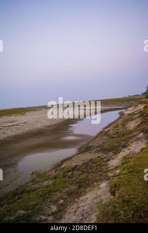 Brahmaputra Fluss, genannt Luit, Dilao in Assam. Trockener Brahmaputra Fluss bei golaghat, Assam Stockfoto