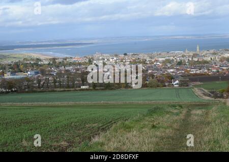 Blick über St Andrews von Lambiletham, 25. Oktober 2020 Stockfoto