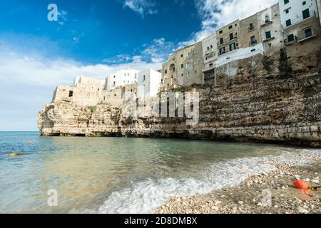 Stadtbild von Polignano a Mare, Stadt in der Provinz Bari, Süditalien Stockfoto