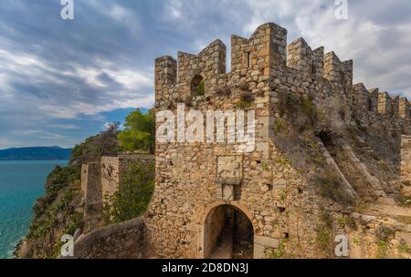 Nafplio eine hübsche Hafenstadt auf dem Peloponnes, Griechenland Es war die Hauptstadt der ersten hellenischen Republik und des Königreichs Griechenland Stockfoto