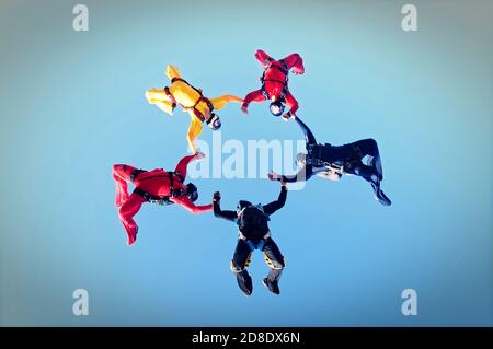 Skydiving Team Gruppenbildung Stockfoto
