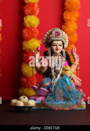 Lakshmi pujan - Göttin laxmi Idol Stockfoto