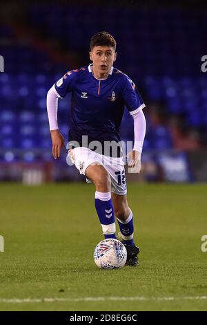 Oldham, Großbritannien. Oktober 2020. OLDHAM, GROSSBRITANNIEN. 28. OKTOBER Oldham Athletic's Joseph Edwards während des FA Youth Cup Spiels zwischen Oldham Athletic und FC United of Manchester im Boundary Park, Oldham am Mittwoch 28. Oktober 2020. (Kredit: Eddie Garvey, Mi News) Kredit: MI Nachrichten & Sport /Alamy Live Nachrichten Stockfoto