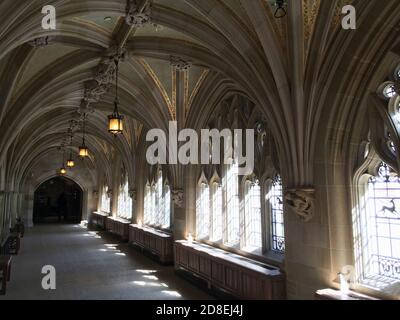 Kloster, Sterling Memorial Library, Yale University, New Haven, Connecticut, USA Stockfoto