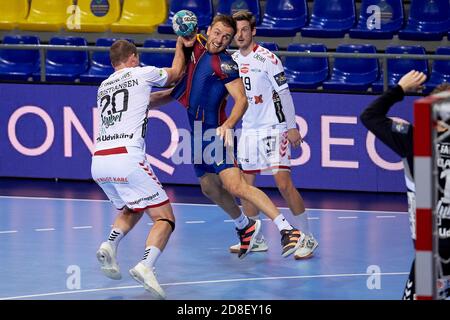 Barcelona, Spanien. Okt. 2020. Luka Cindric vom FC Barcelona beim Velux EHF Champions League Spiel zwischen FC Barcelona und Aalborg Handball am Palau Blaugrana am 29. Oktober 2020 in Barcelona, Spanien. Bild: Dax Images/Alamy Live News Stockfoto