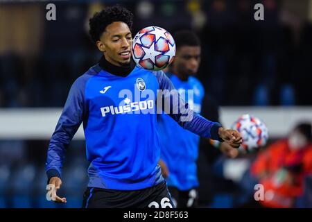 BERGAMO, ITALIEN - 27. OKTOBER: Johan Mojica von Atalanta BC vor dem UEFA Champions League Spiel zwischen Atalanta Bergamo und Ajax am 21. Oktober 2020 in Amsterdam, Niederlande (Foto: Gerrit van Keulen/Orange Pictures) Stockfoto