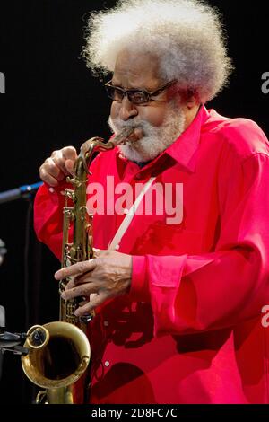 Sonny Rollins beim Montreal Jazz Festival, QC Canada am 27. Juni 2010.Foto von Takehiko Tokiwa/AFLO) Stockfoto