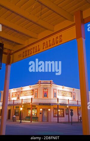 Der Crystal Palace Saloon & Longhorn Retaurant, Grabstein, Cochise County, Arizona, USA Stockfoto