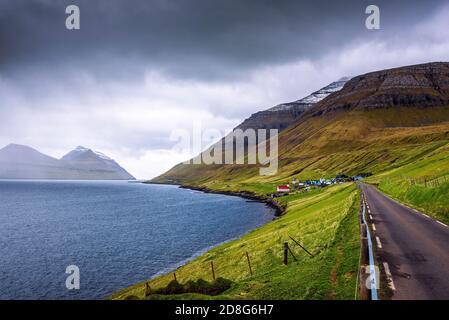 Dorf Husar auf der Insel Kalsoy in Färöer-Inseln Stockfoto