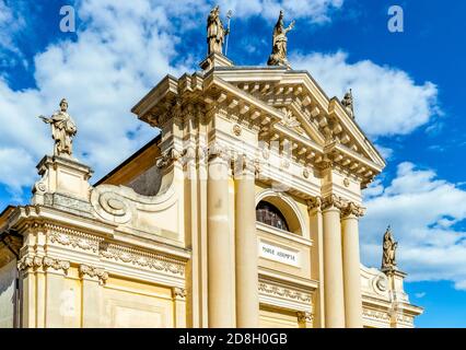 Italien Venetien Vittorio Veneto - Ceneda - Piazza Giovanni Paolo I - Stockfoto