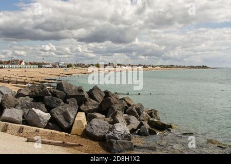 Strand und Strandpromenade in Felpham, Bognor Regis, West Sussex, England Stockfoto