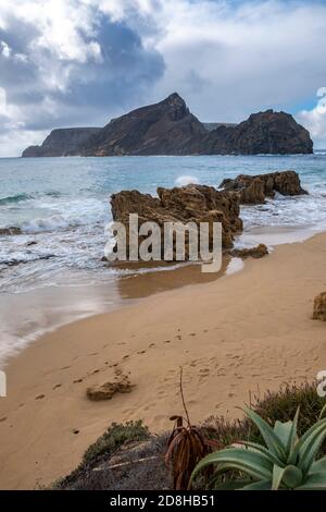 Porto Santo Beach Felsformationen - Portugal Stockfoto