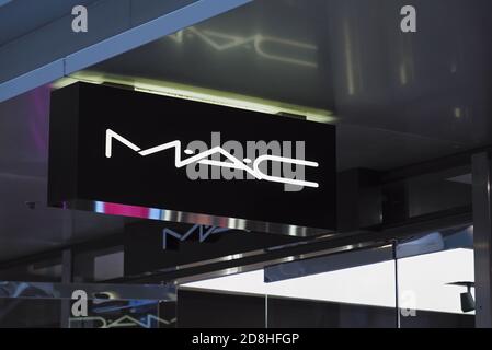 AUCKLAND, NEUSEELAND - 13. Aug 2019: Blick auf Mac Kosmetik Einzelhandel Schild in Britomart Stockfoto