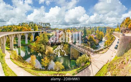 Landschaft mit Rastoke Dorf in der Nähe Slunj in Kroatien Stockfoto
