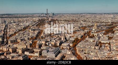 Panoramablick auf die Stadt Paris von oben. Stockfoto