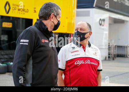 Imola, Italien. Oktober 2020. VASSEUR Frederic (Fra), Teamchef von Alfa Romeo Racing ORLEN, STEINER Guenther (ita), Teamchef des Haas F1 Teams, Portrait während des Formel 1 Emirates Gran Premio Dell'emilia Romagna 2020, Emilia Romagna Grand Prix, vom 31. Oktober bis 1. November 2020 auf dem Autodromo Internazionale Enzo e Dino Ferrari, In Imola, Italien - Foto Antonin Vincent / DPPI Kredit: LM/DPPI/Antonin Vincent/Alamy Live News Stockfoto