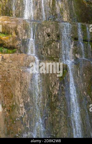 Bonlieu, Frankreich - 09 02 2020: Lake District - die Wasserfall-Straße Stockfoto