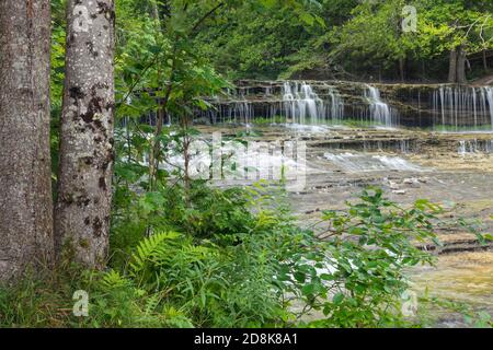 Au Train Falls, Spätsommer, in der Nähe von Munising, Michigan, USA Stockfoto