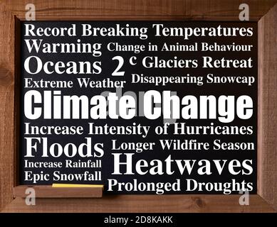 Wortwolke auf dem Schwarzen Brett über den Klimawandel Stockfoto