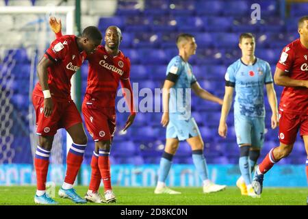 Birmingham, Großbritannien. 30. Oktober 2020. Während des Sky Bet Championship-Spiels zwischen Coventry City und Reading in St Andrews, Birmingham, England am 30. Oktober 2020. Foto von Nick Browning/Prime Media Images. Kredit: Prime Media Images/Alamy Live Nachrichten Stockfoto