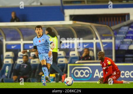 Birmingham, Großbritannien. Oktober 2020. Gustavo Hamer von Coventry City während des Sky Bet Championship-Spiels zwischen Coventry City und Reading in St Andrews, Birmingham, England am 30. Oktober 2020. Foto von Nick Browning/Prime Media Images. Kredit: Prime Media Images/Alamy Live Nachrichten Stockfoto