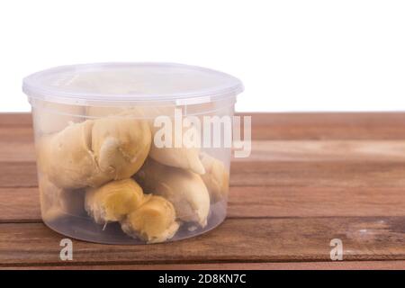 Durian Fleisch oder Zellstoff in Behälter für die Lagerung verpackt Stockfoto
