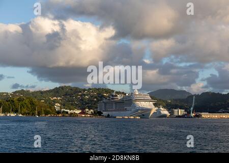 St. Lucia, Westindien - Kreuzfahrtschiffe in Castries Stockfoto