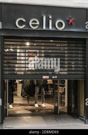 CELIO PLANT DIE SCHLIESSUNG VON 102 GESCHÄFTEN IN FRANKREICH Stockfoto