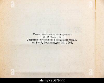 Die 'Anna Karenina' ist ein Roman des russischen Autors Leo Tolstoi, der 1878 erstmals in Buchform erschien. Stockfoto