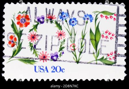 MOSKAU, RUSSLAND - 8. OKTOBER 2020: Briefmarke gedruckt in den Vereinigten Staaten zeigt Liebe, Serie, um 1982 Stockfoto