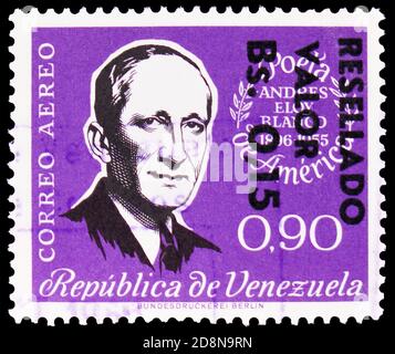 MOSKAU, RUSSLAND - 8. OKTOBER 2020: Briefmarke gedruckt in Venezuela zeigt Andres Eloy Blanco - surcharged, verschiedene Marken surch RESELLADO VALOR und n Stockfoto