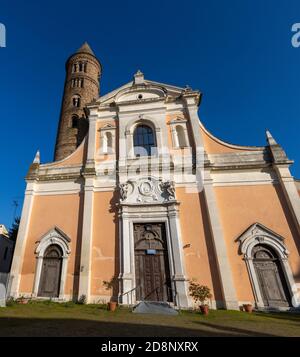 Ravenna - die Kirche Chiesa di San Giovanni Battista. Stockfoto