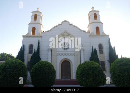 Anaheim, Kalifornien, USA 30. Oktober 2020 EINE allgemeine Ansicht der Atmosphäre des Mausoleums am Melrose Abbey Memorial Park und der Leichenhalle an 2303 S. Manchester Avenue am 30. Oktober 2020 in Anaheim, Kalifornien, USA. Foto von Barry King/Alamy Stockfoto Stockfoto