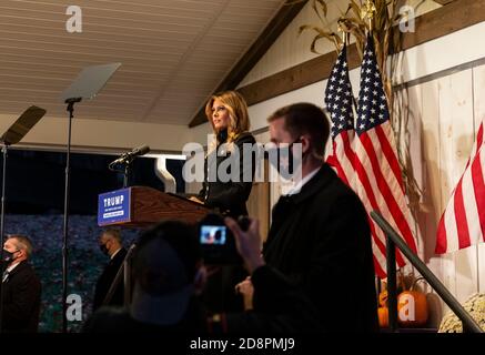 Wapwallopen, PA - 31. Oktober 2020: First Lady Melania Trump spricht beim Make America Great Again Event im Rahmen des Wahlkampfs bei Whitewoods Stockfoto